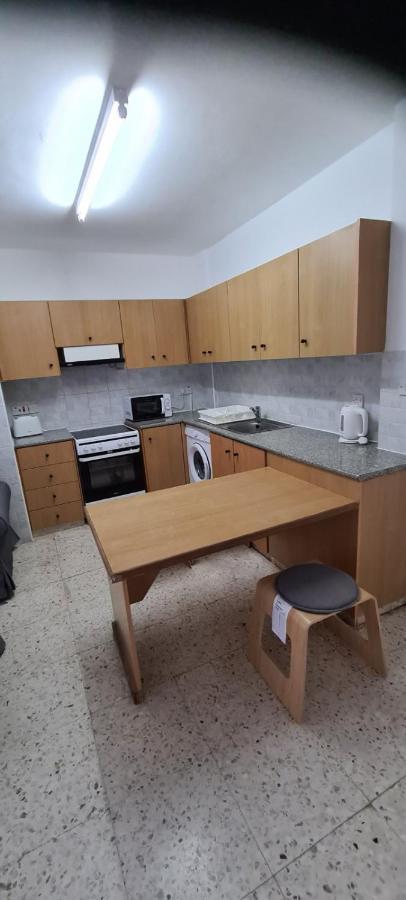 Latchi Area Apartments Eksteriør bilde