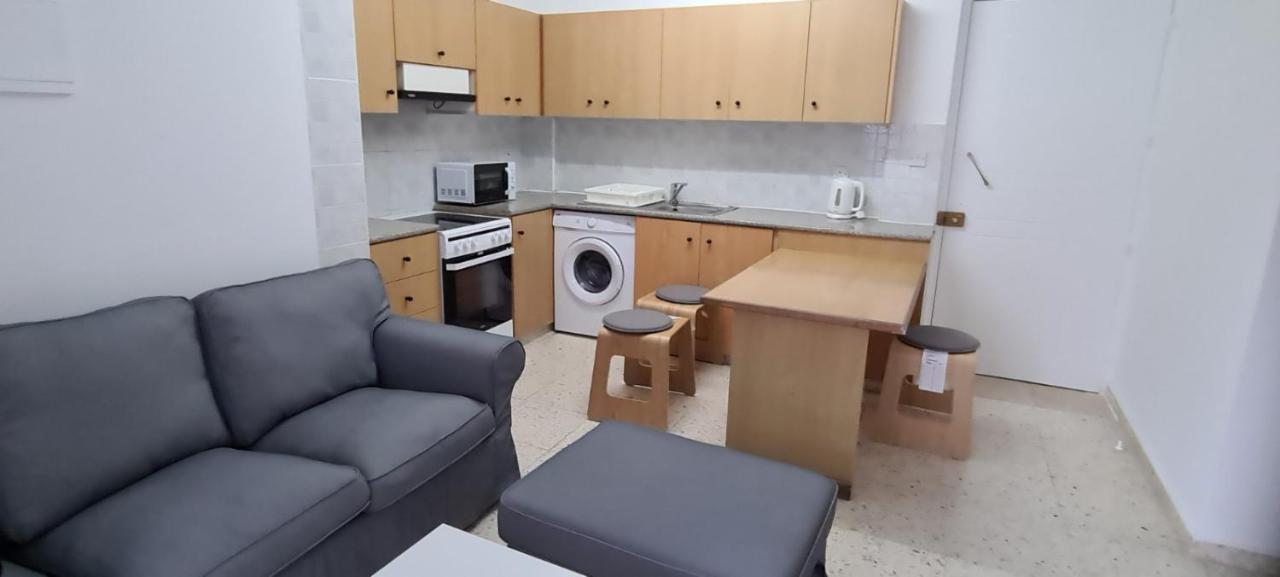 Latchi Area Apartments Eksteriør bilde
