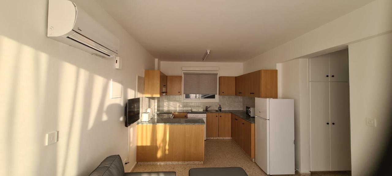 Latchi Area Apartments Eksteriør bilde